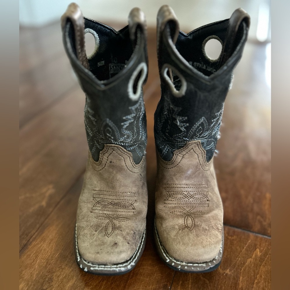 Smoky Mountain - little kid size 10 square toe boot
